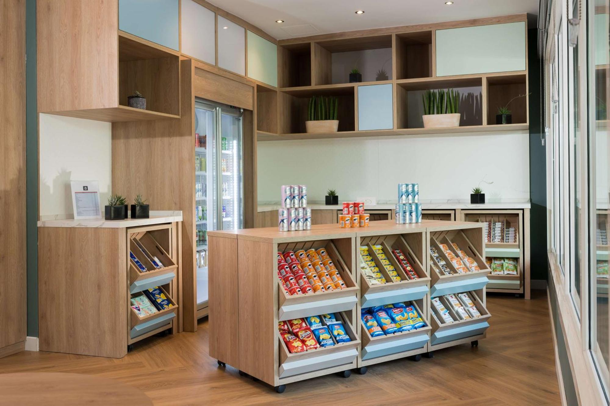 Hilton Garden Inn Milan Malpensa Somma Lombardo Exterior photo